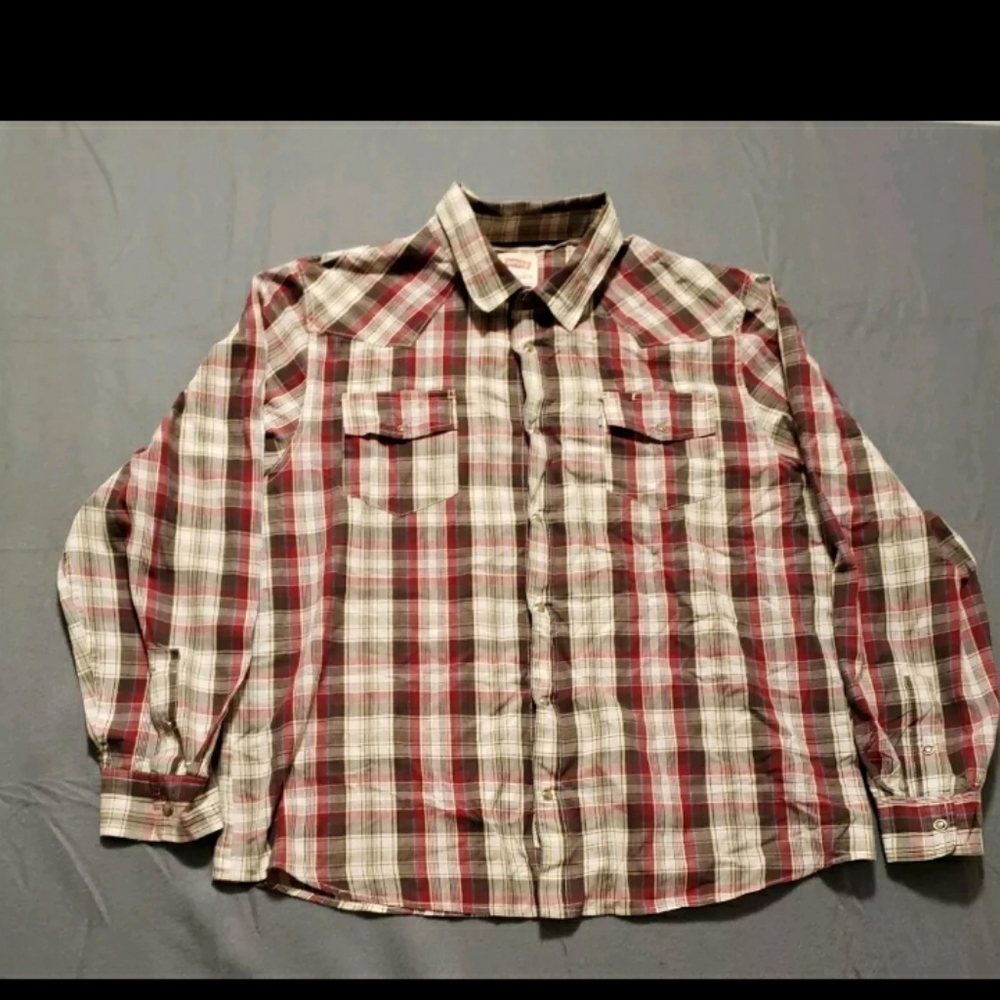 Levis Size XXL Red Plaid